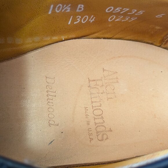 ALLEN EDMONDS \